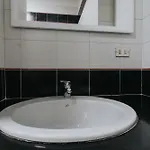 Lenoci Apartament *