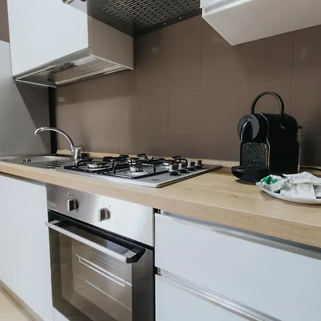 Lenoci Apartman